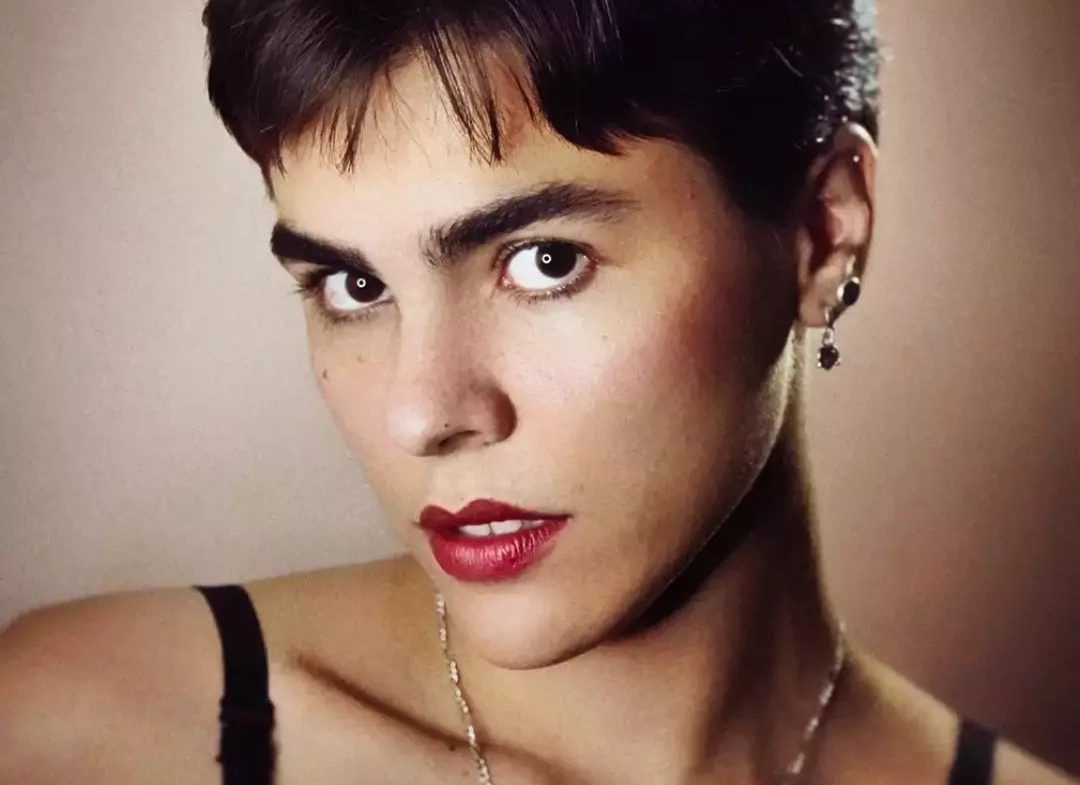 Hablemos de Carolina González (Nina), quien interpreta a Beatriz en «Viceversa»