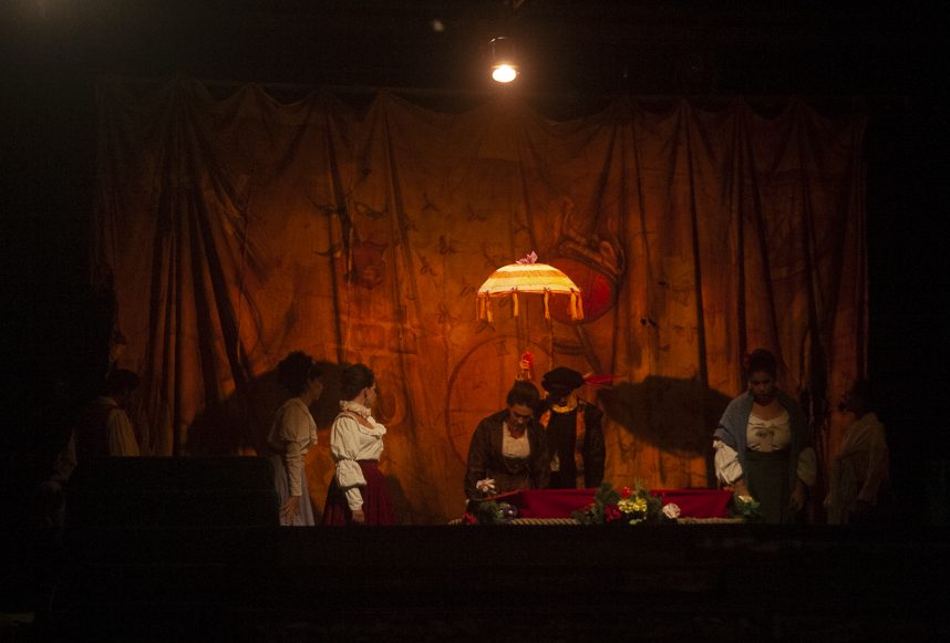 Se despide «El perro del Hortelano».