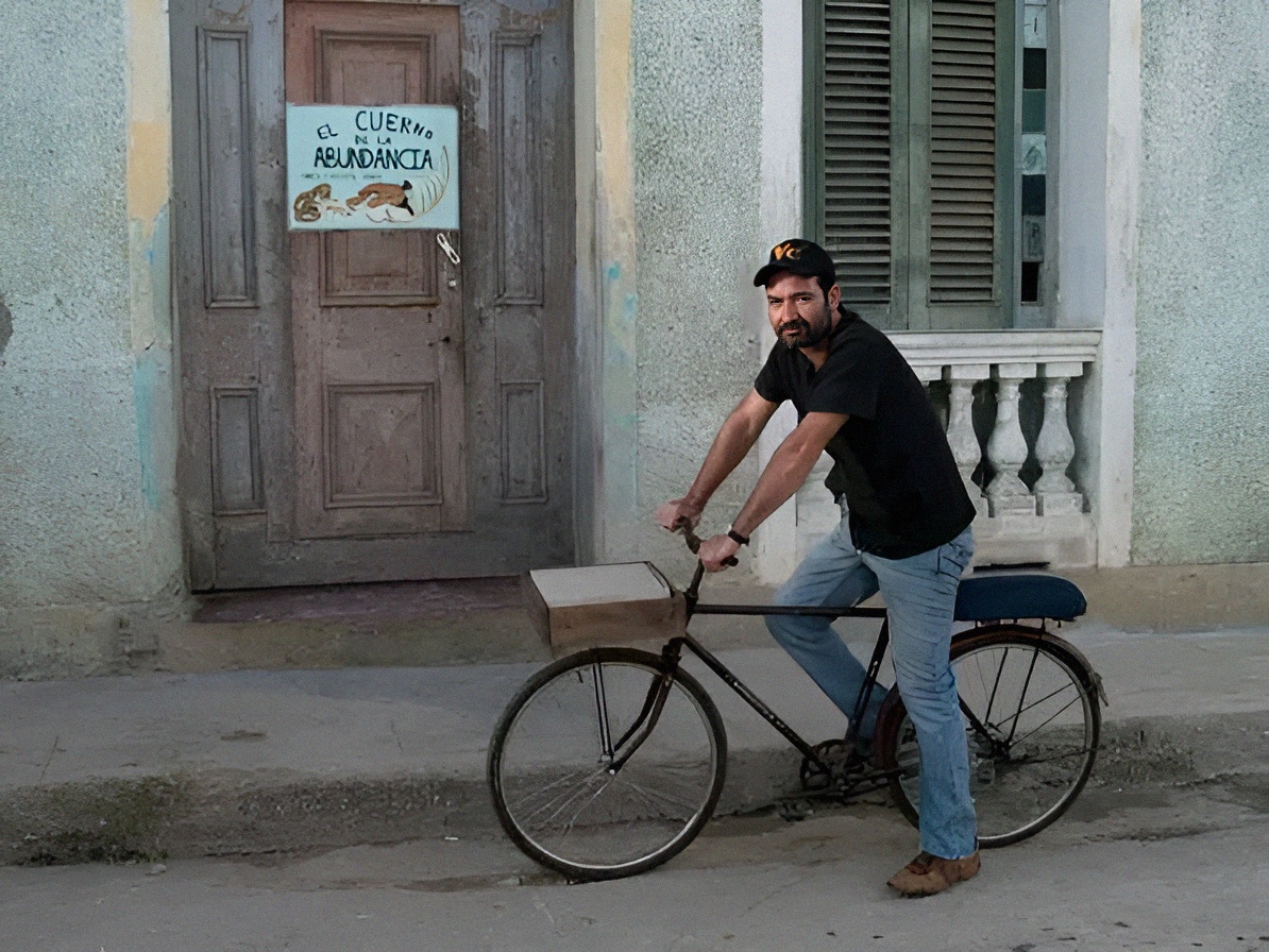 Proyección Especial de El cuerno de la abundancia en el Cine Regla
