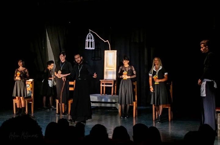 “La Casa de Bernarda Alba”, El Malquerer en cuadros del Tarot