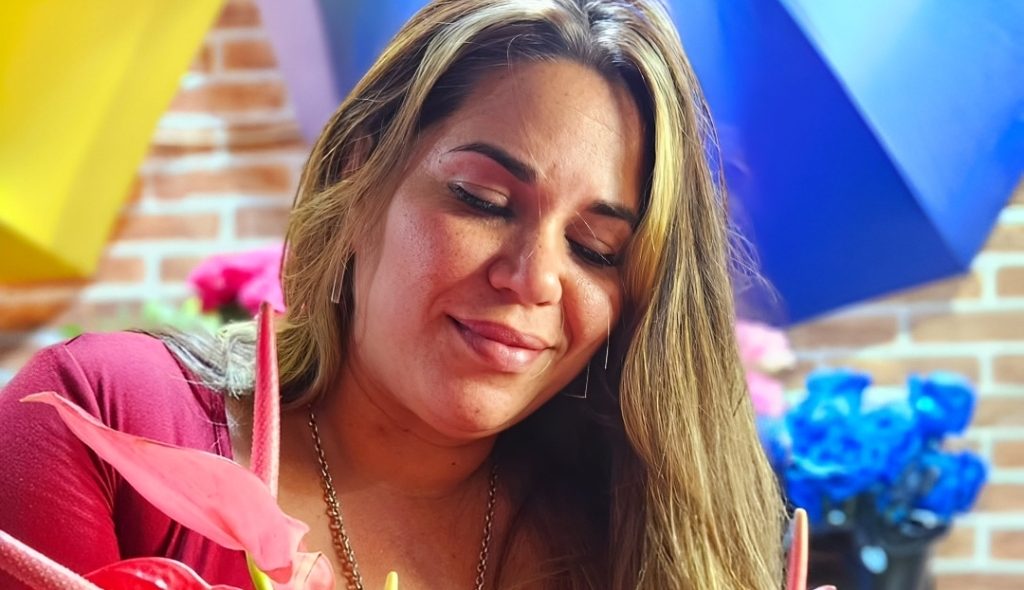 Hablemos de Yessie Guridi, Lisandra en Renacer