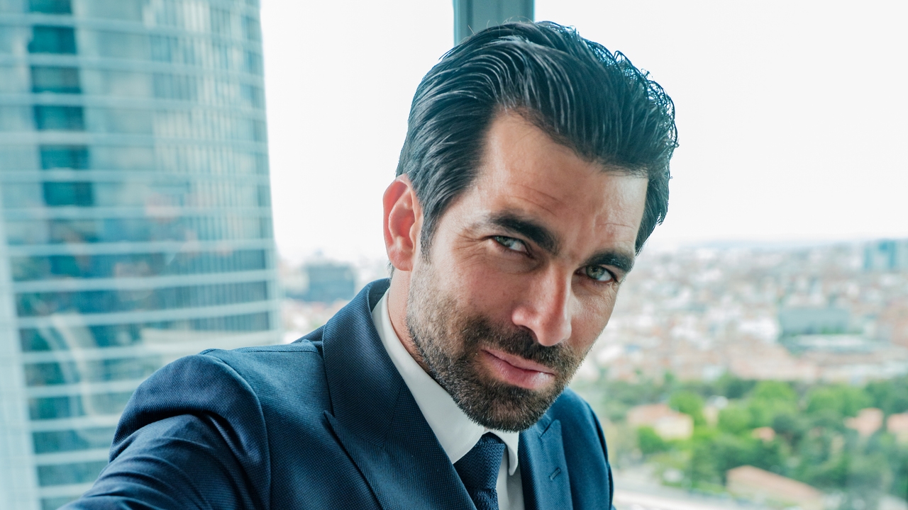 Rubén Cortada, un cubano en el universo erótico de Megan Maxwell